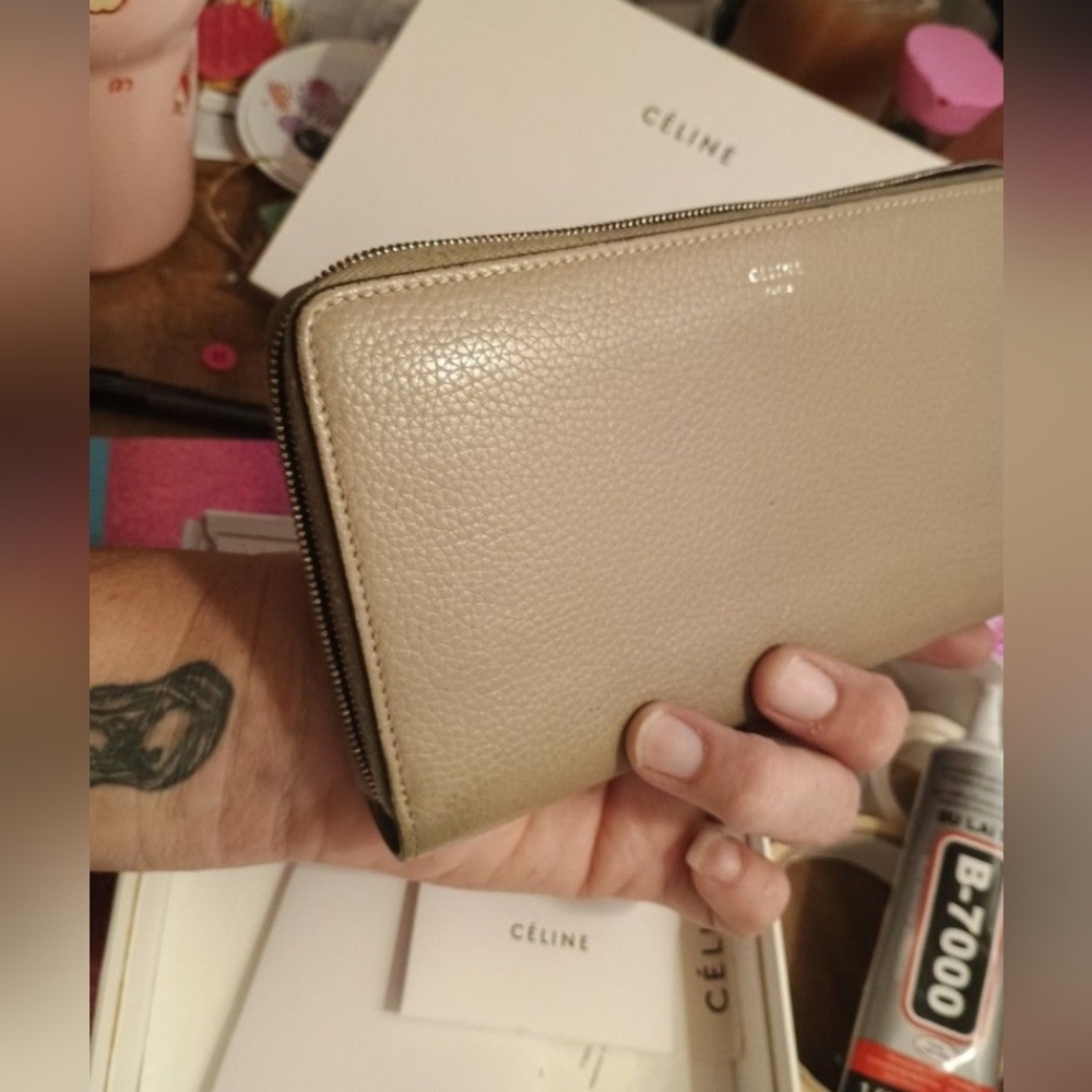 Céline Zip-Around Wallet in Taupe Beige Grained Leather, With Box - Picture 11 of 14